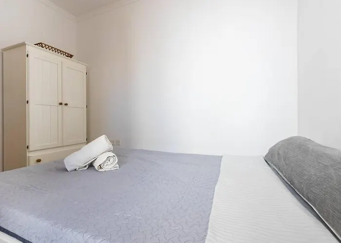 Daire Spacious 3 Bedroom, 2 Bathroom, In